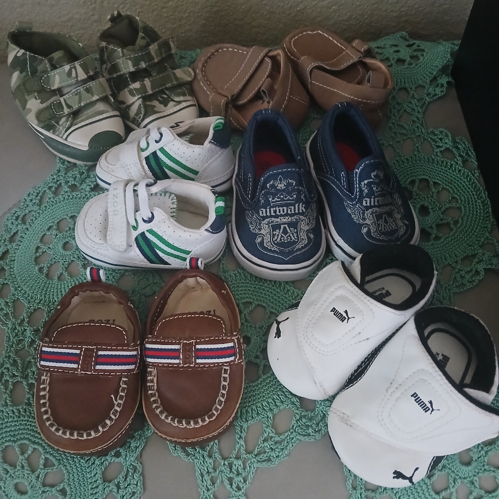 6 pairs crib shoes BUNDLE